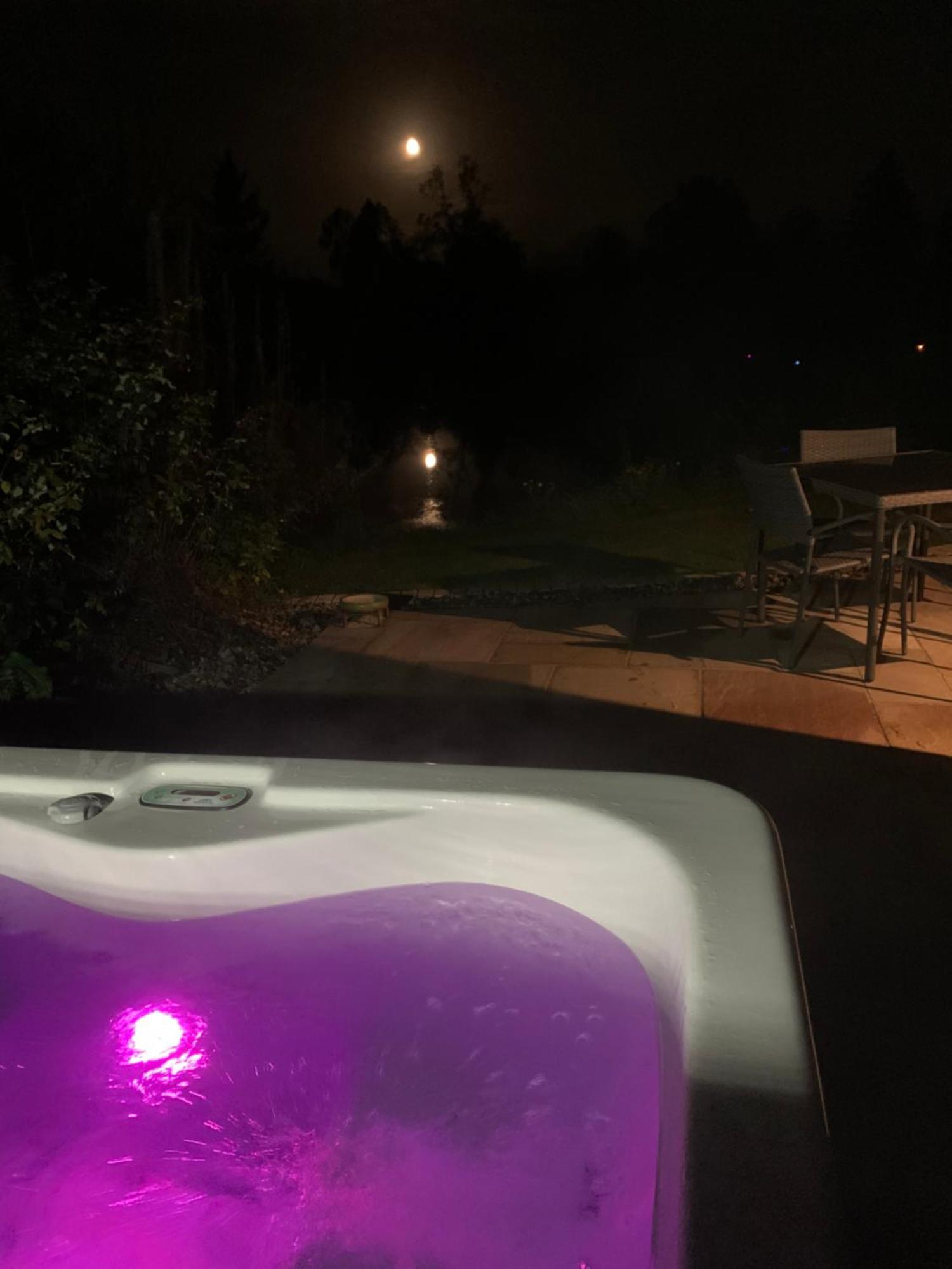 Red Squirrel Pod With Hot Tub Βίλα Oban Εξωτερικό φωτογραφία